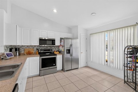 Casa en venta en Lehigh Acres, Florida, 3 dormitorios, 118.17 m2 № 2186378 - foto 9
