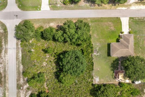 Casa en venta en Lehigh Acres, Florida, 3 dormitorios, 118.17 m2 № 2186378 - foto 3