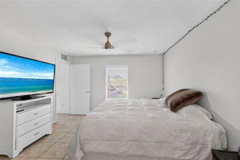 Casa en venta en Lehigh Acres, Florida, 3 dormitorios, 118.17 m2 № 2186378 - foto 14