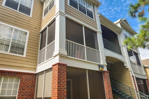 Condo in Orlando, Florida, 2 bedrooms  № 2205192 - photo 20