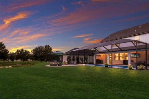 Villa ou maison à vendre à Bradenton, Floride: 3 chambres, 288.37 m2 № 2409007 - photo 3