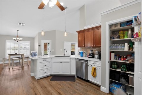 Villa ou maison à vendre à Ocala, Floride: 3 chambres, 202.34 m2 № 2302770 - photo 12