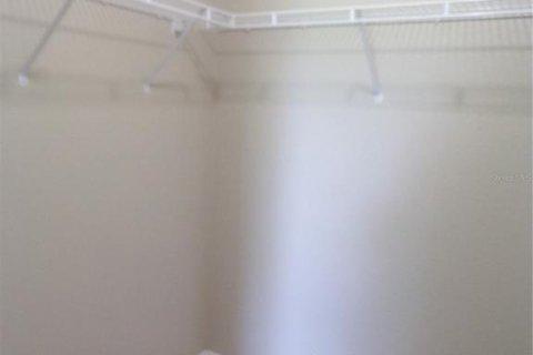 Снять в аренду квартиру в Пунта-Горда, Флорида 6 комнат, 109.62м2, № 2150537 - фото 19