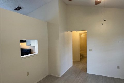 Appartement à louer à Orlando, Floride: 2 chambres, 88.07 m2 № 2167229 - photo 4