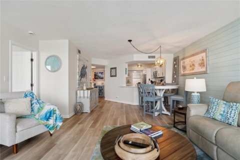 Condominio en venta en Saint Petersburg, Florida, 2 dormitorios, 116.59 m2 № 2115979 - foto 11