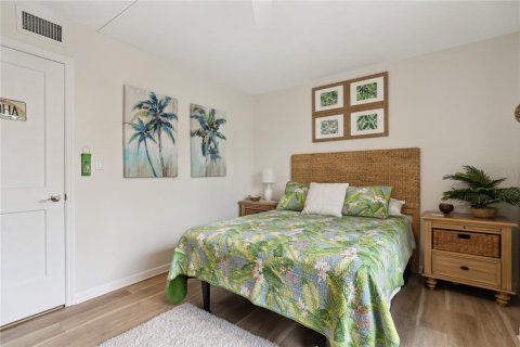 Condominio en venta en Saint Petersburg, Florida, 2 dormitorios, 116.59 m2 № 2115979 - foto 23