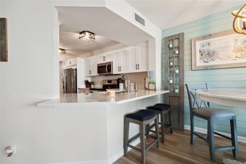 Condominio en venta en Saint Petersburg, Florida, 2 dormitorios, 116.59 m2 № 2115979 - foto 16