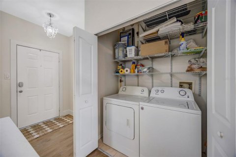 Copropriété à vendre à Tampa, Floride: 2 chambres, 89.93 m2 № 2137893 - photo 25
