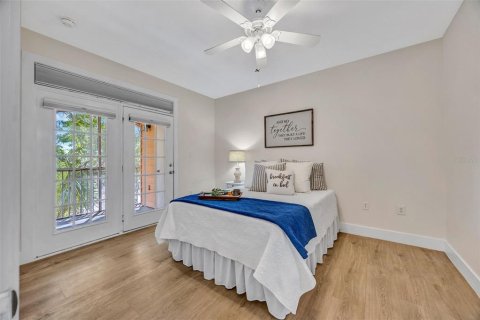 Copropriété à vendre à Tampa, Floride: 2 chambres, 89.93 m2 № 2137893 - photo 18