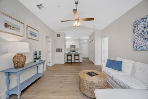 Copropriété à vendre à Tampa, Floride: 2 chambres, 89.93 m2 № 2137893 - photo 17