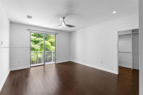 Copropriété à louer à Miami, Floride: 3 chambres, 206.15 m2 № 1823637 - photo 21