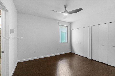 Copropriété à louer à Miami, Floride: 3 chambres, 206.15 m2 № 1823637 - photo 24