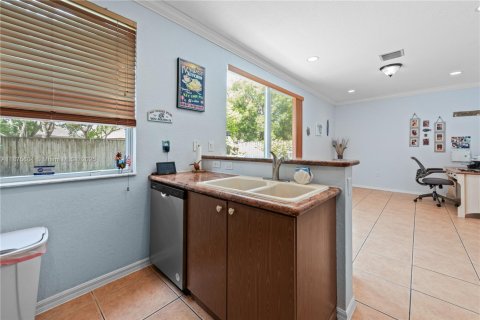 Villa ou maison à vendre à Homestead, Floride: 3 chambres, 159.98 m2 № 1981489 - photo 6