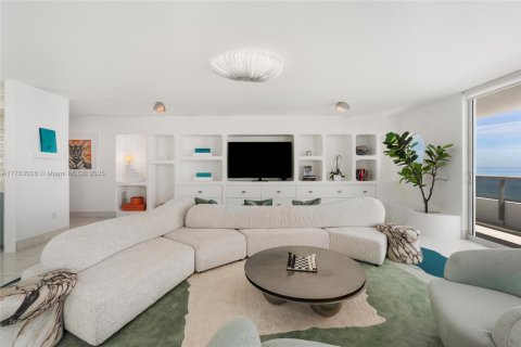 Condominio en venta en Miami Beach, Florida, 5 dormitorios, 427.26 m2 № 1980640 - foto 8