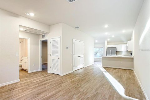 Apartment in Inverness, Florida 2 bedrooms, 97.73 sq.m. № 2142918 - photo 3
