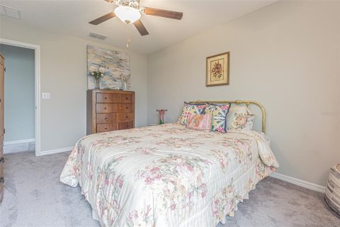 House in Tampa, Florida 6 bedrooms, 312.34 sq.m. № 1822659 - photo 25