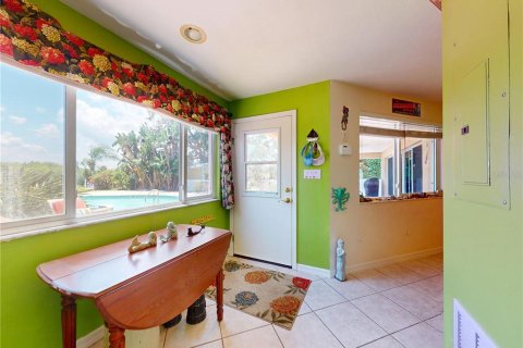 House in New Smyrna Beach, Florida 4 bedrooms, 278.71 sq.m. № 1873761 - photo 28