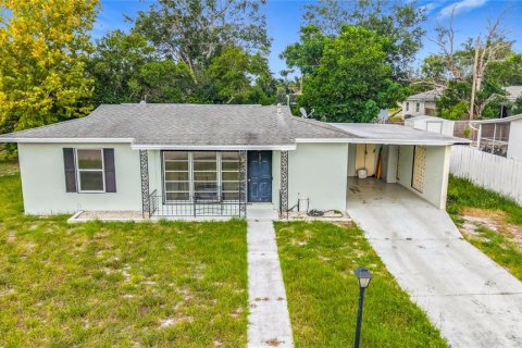 Villa ou maison à louer à Deltona, Floride: 2 chambres, 76.18 m2 № 2413967 - photo 15