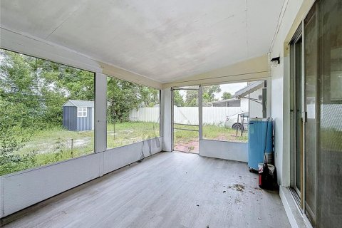 Villa ou maison à louer à Deltona, Floride: 2 chambres, 76.18 m2 № 2413967 - photo 5