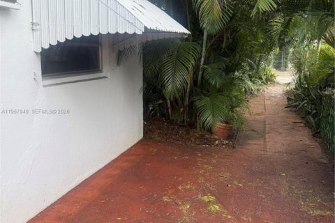 Снять в аренду виллу или дом в Холливуд, Флорида 2 спальни, 127.28м2, № 2029200 - фото 5