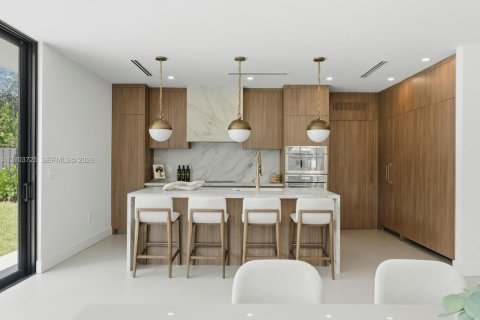 Villa ou maison à vendre à Miami, Floride: 5 chambres, 344.85 m2 № 2422614 - photo 25