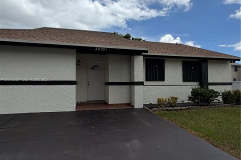Villa ou maison à Miami, Floride 3 chambres, 127 m2 № 2356948