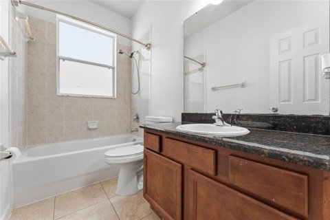 House in Kissimmee, Florida 4 bedrooms, 167.97 sq.m. № 2098995 - photo 20