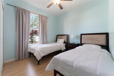 House in Kissimmee, Florida 4 bedrooms, 167.97 sq.m. № 2098995 - photo 21