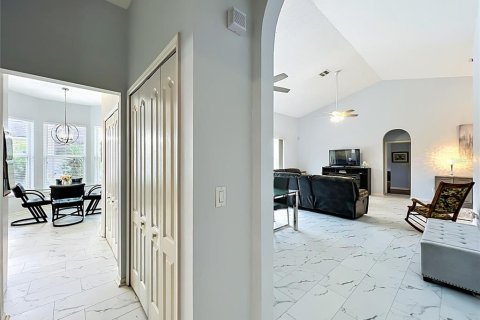 Villa ou maison à vendre à Ocoee, Floride: 3 chambres, 184.69 m2 № 2152187 - photo 15