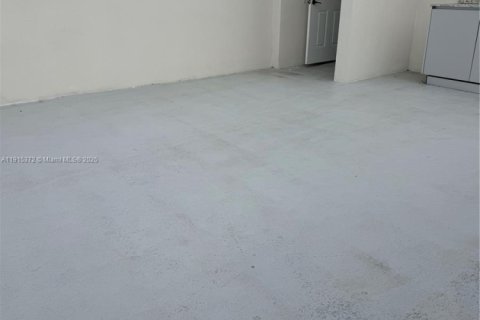 Купить таунхаус в Хомстед, Флорида 4 спальни, 129.88м2, № 1970579 - фото 24