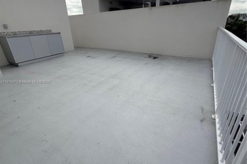 Купить таунхаус в Хомстед, Флорида 4 спальни, 129.88м2, № 1970579 - фото 25