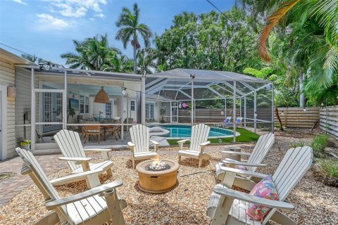 House in Sarasota, Florida 3 bedrooms, 149.67 sq.m. № 1648013 - photo 28