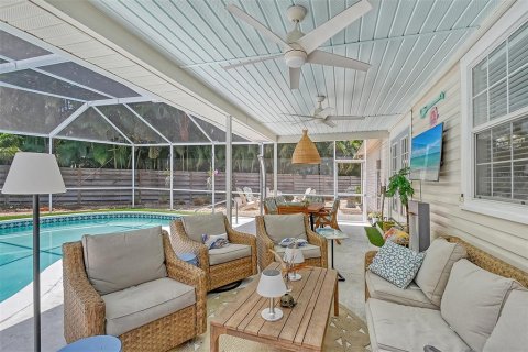 House in Sarasota, Florida 3 bedrooms, 149.67 sq.m. № 1648013 - photo 24