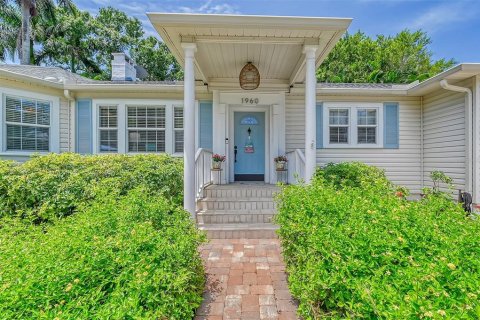 House in Sarasota, Florida 3 bedrooms, 149.67 sq.m. № 1648013 - photo 4