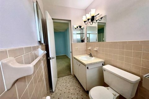 Condominio en venta en Clearwater, Florida, 2 dormitorios, 102.19 m2 № 2201814 - foto 10