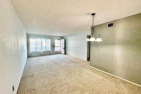 Condominio en venta en Clearwater, Florida, 2 dormitorios, 102.19 m2 № 2201814 - foto 30