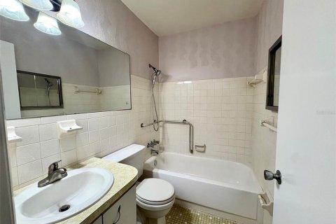 Condominio en venta en Clearwater, Florida, 2 dormitorios, 102.19 m2 № 2201814 - foto 12