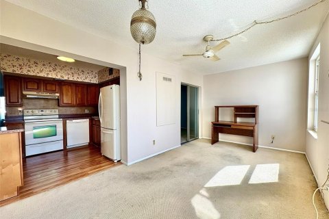 Condominio en venta en Clearwater, Florida, 2 dormitorios, 102.19 m2 № 2201814 - foto 6