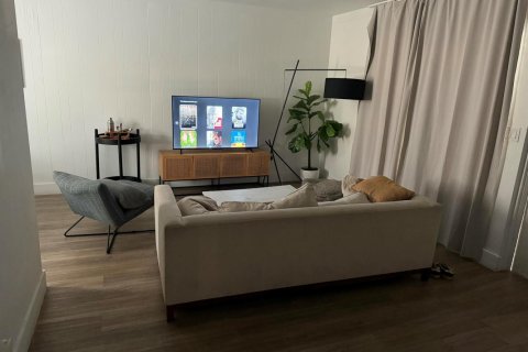 Apartment in Fort Lauderdale, Florida 2 bedrooms, 1429.02 sq.m. № 2350879 - photo 5