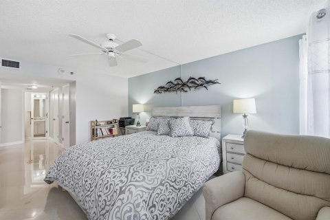 Condominio en venta en Hollywood, Florida, 2 dormitorios, 145.86 m2 № 2183017 - foto 27