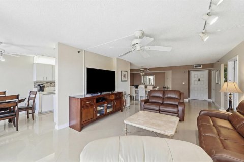 Condominio en venta en Hollywood, Florida, 2 dormitorios, 145.86 m2 № 2183017 - foto 18