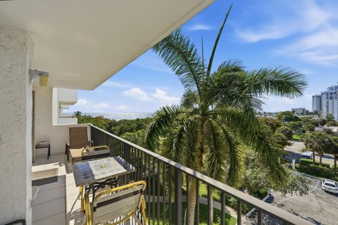 Condominio en venta en Hollywood, Florida, 2 dormitorios, 145.86 m2 № 2183017 - foto 5