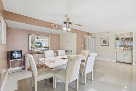 Condominio en venta en Hollywood, Florida, 2 dormitorios, 145.86 m2 № 2183017 - foto 14