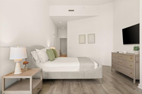 Снять в аренду кондоминиум в Майами, Флорида 3 спальни, 123м2, № 1822122 - фото 7