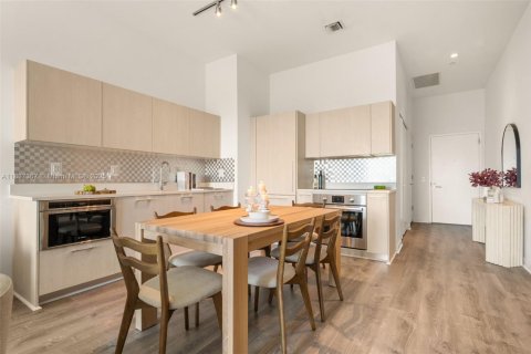 Снять в аренду кондоминиум в Майами, Флорида 3 спальни, 123м2, № 1822122 - фото 15