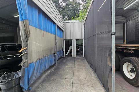 Commercial property in Thonotosassa, Florida 75.81 sq.m. № 1841589 - photo 21