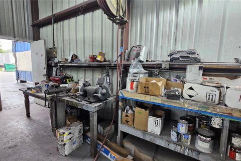 Commercial property in Thonotosassa, Florida 75.81 sq.m. № 1841589 - photo 19