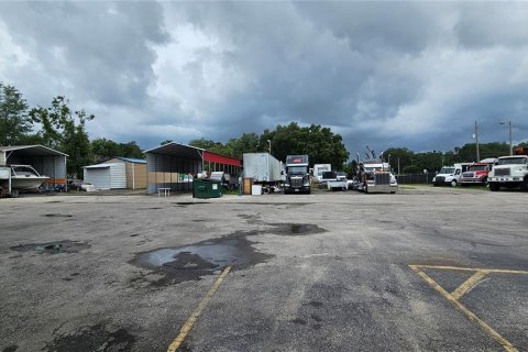 Commercial property in Thonotosassa, Florida 75.81 sq.m. № 1841589 - photo 8