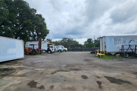 Commercial property in Thonotosassa, Florida 75.81 sq.m. № 1841589 - photo 28