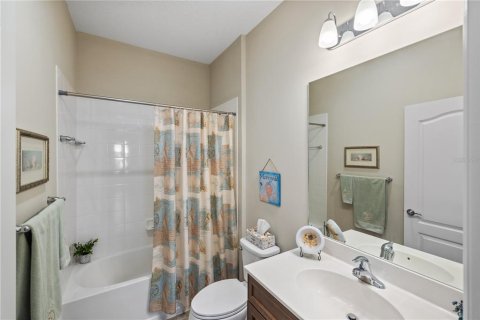 House in Englewood, Florida 2 bedrooms, 151.62 sq.m. № 1670189 - photo 27